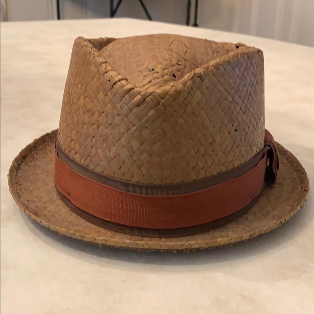 Hat - Picture 3 of 4